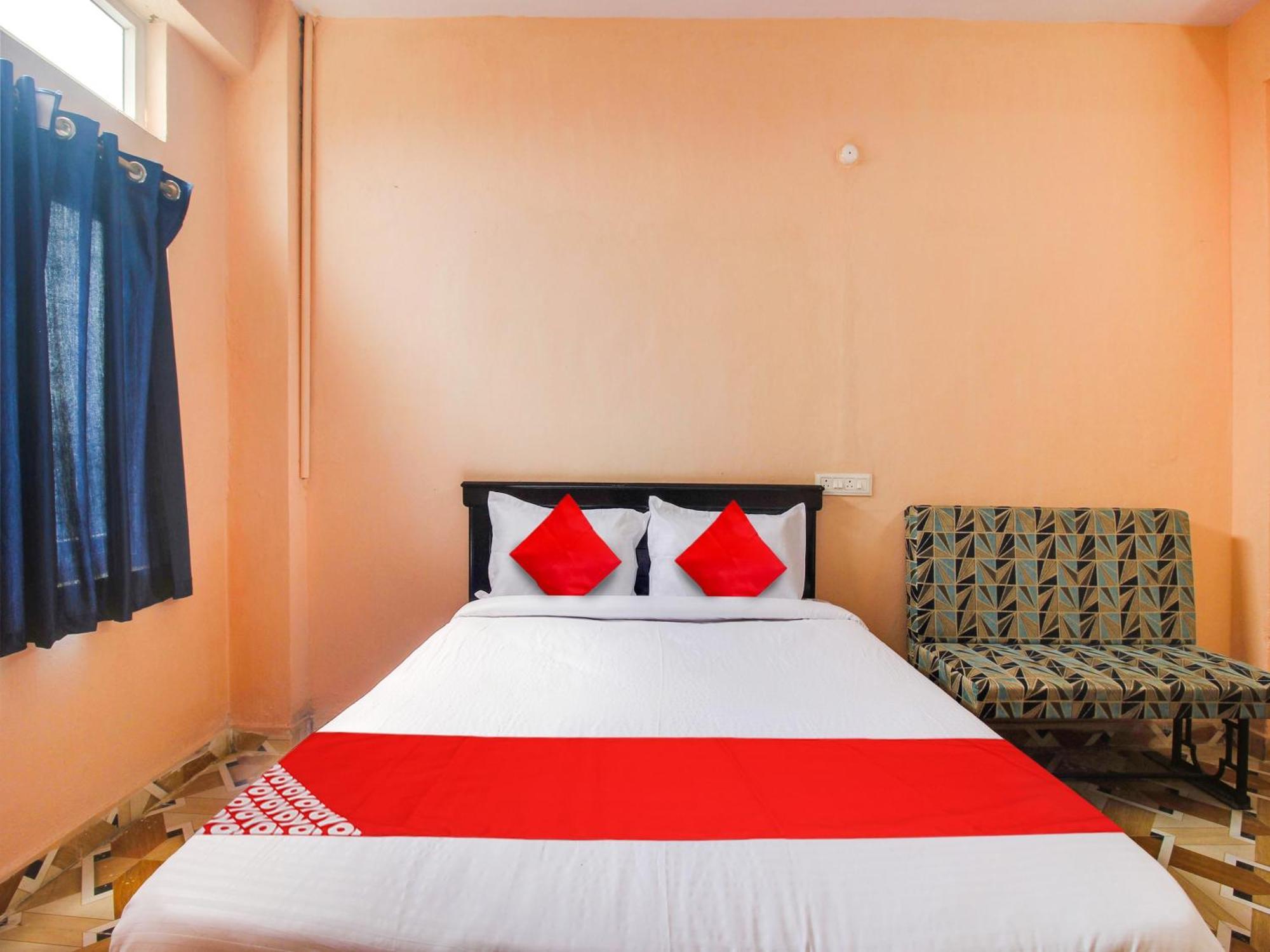 Hotel O R.J.International Pedda Ambarpet Exterior foto
